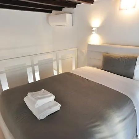 Holiday - City Center Apartment Rome