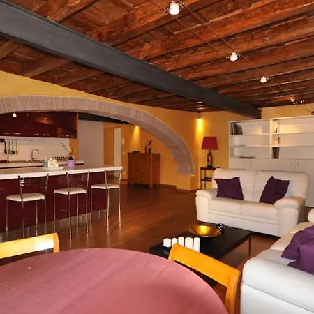 Holiday - City Center Apartment Rome