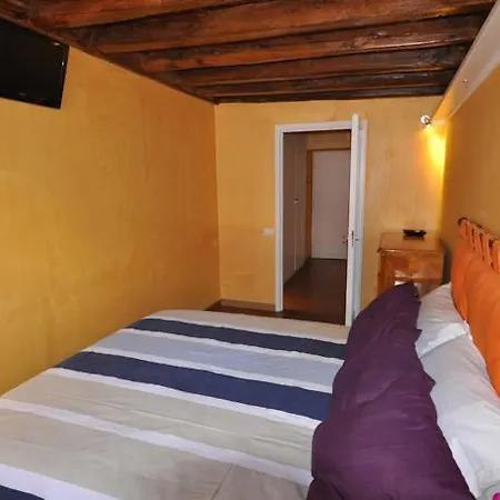 Apartman Holiday - City Center Róma
